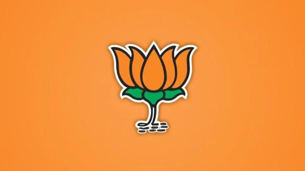 BJP releases RS candidates from UP, dropped 8 sitting MPs