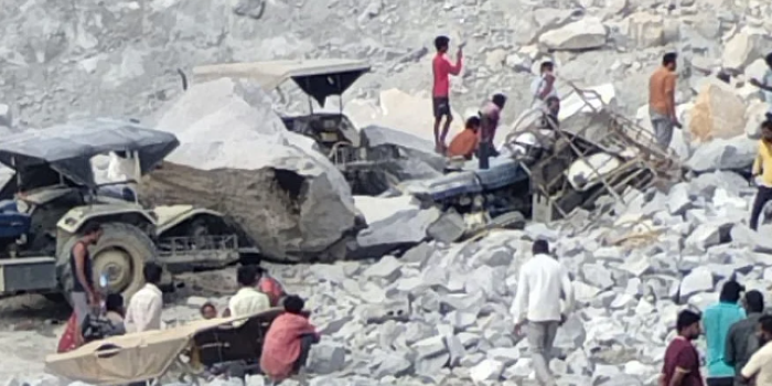 Karnataka: 8 workers killed in rock collapse in Bengaluru district