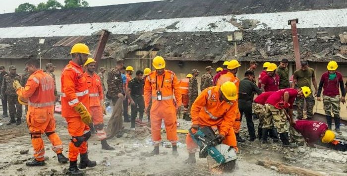4 killed in Kolkata warehouse collapse, CM says construction was faulty