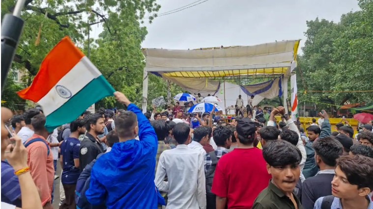 CJP says protest to continue, asks Centre to hold talks at Jantar Mantar CJP says protest to continue, asks Centre to hold talks at Jantar Mantar