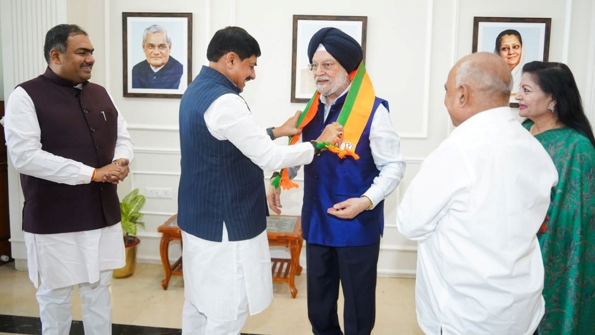 MP: Union minister Puri files nomination papers for RS bypoll