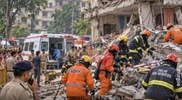 Building collapses in South Delhi, 3 dead; several feared trapped