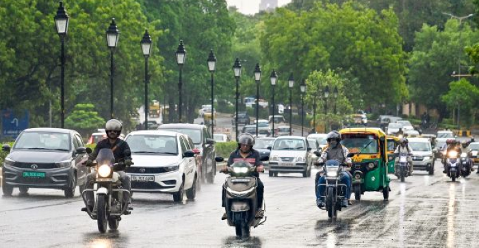 Monsoon arrives in Delhi, to spread to northern and western states