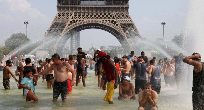 France records 1,000 excess deaths during heatwave