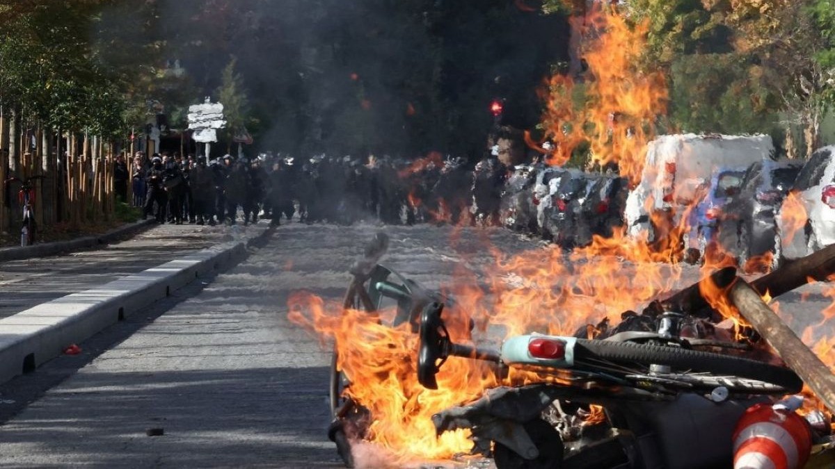 French protests over school conditions spread, several arrested