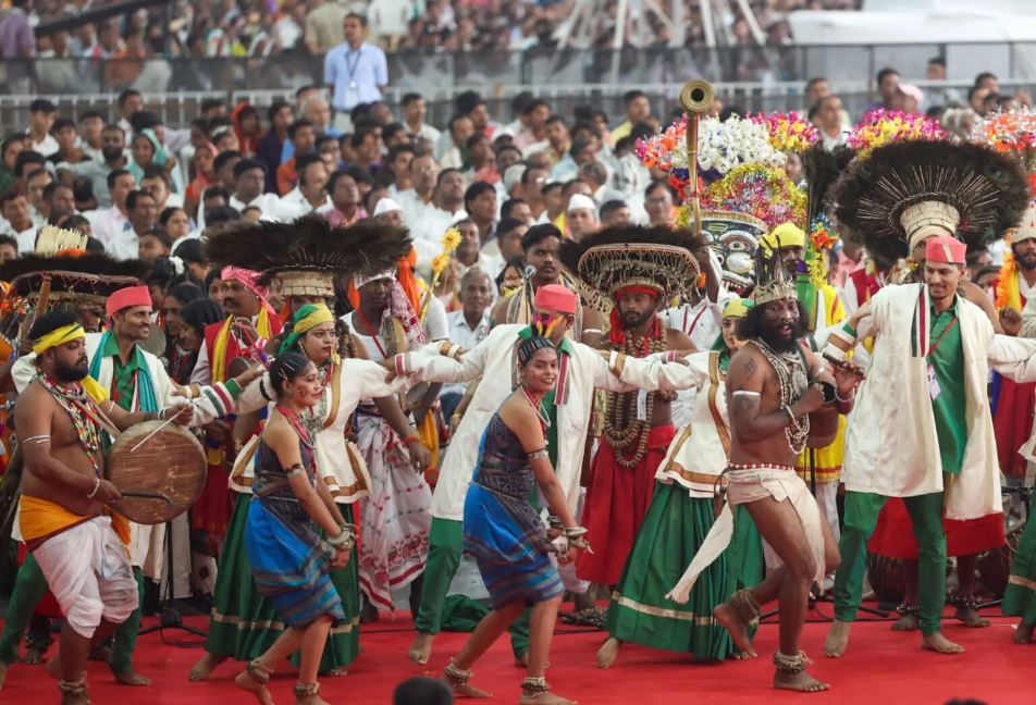 Gujarat introduces administrative reforms for primitive tribal communities
