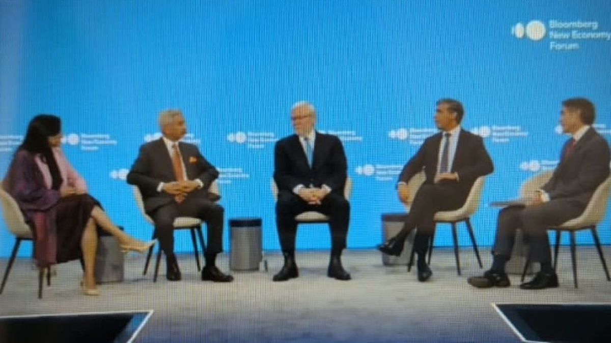 India not a ‘middle power’ but a power in the middle: EAM Jaishankar