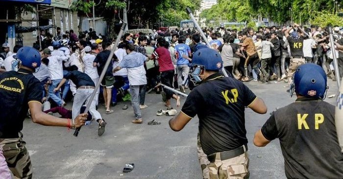 Protest against demolition drive turns violent in Kolkata, 3 cops injured
