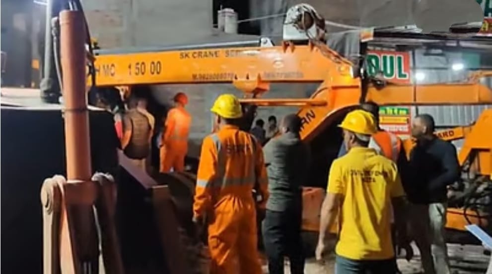 2 dead, 8 injured as three storey building collapses in Rajasthan’s Kota