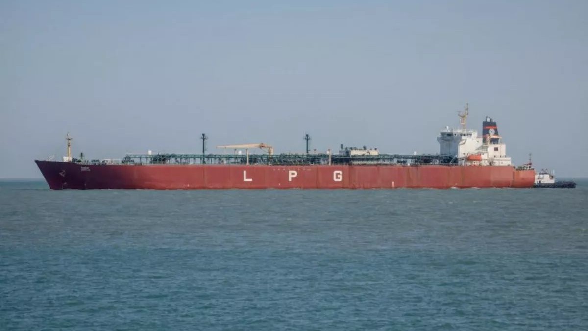 LPG tanker hit by debris in Strait of Hormuz, crew safe: UKMTO