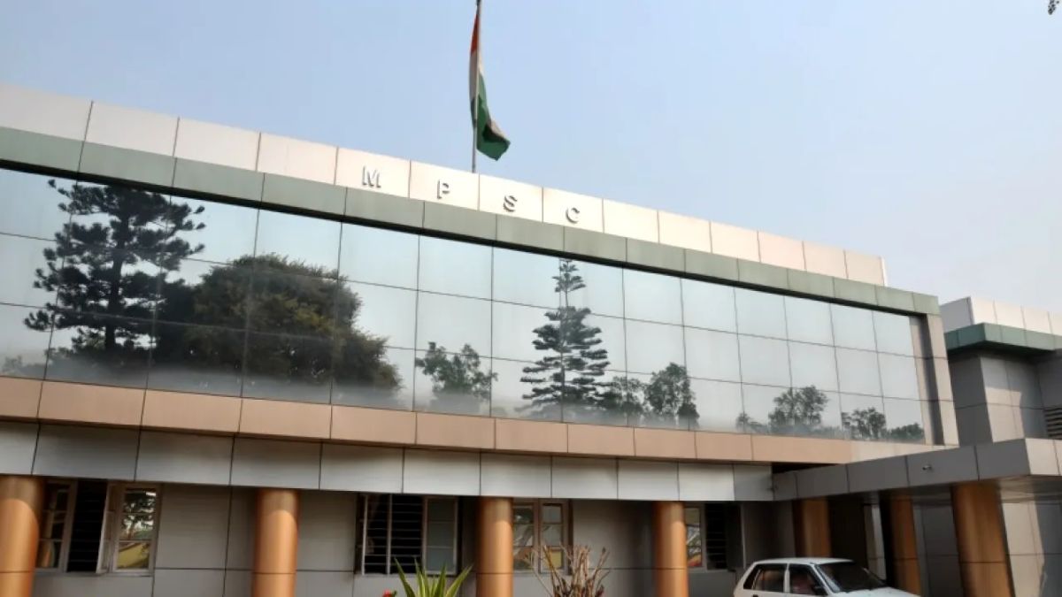  Panel formed to overhaul Maharashtra PSC, Chairperson sent on leave