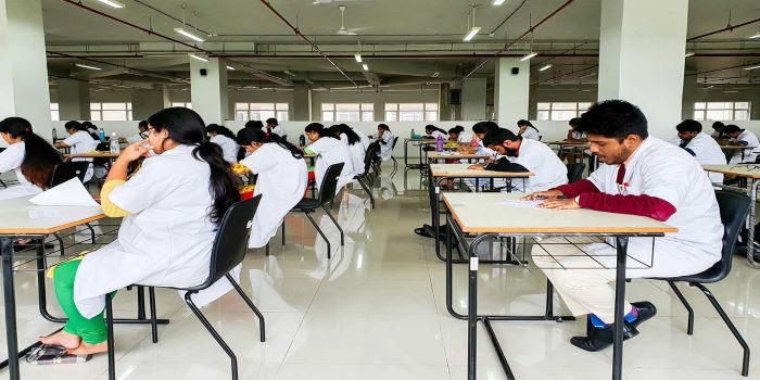 Karnataka forms panel on student issues, education reforms