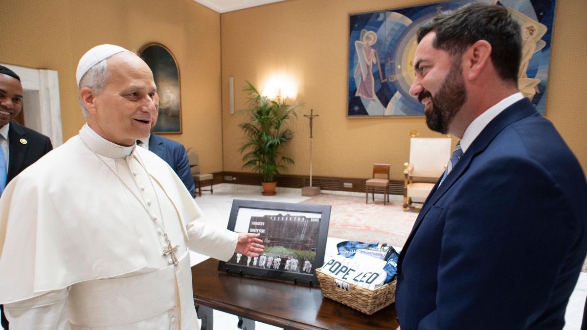 Pope Leo diagnosed with cancer as doctors remove part of lung