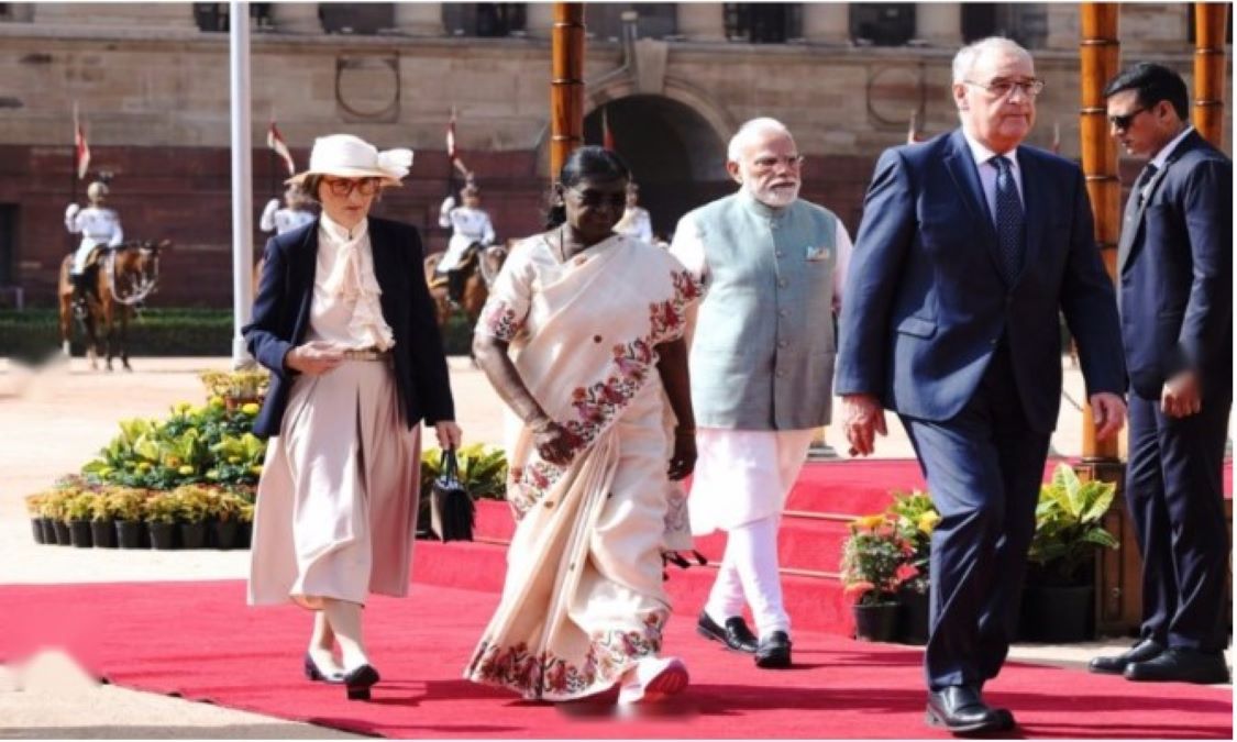 Swiss Prez Guy Parmelin honoured at Rashtrapati Bhavan