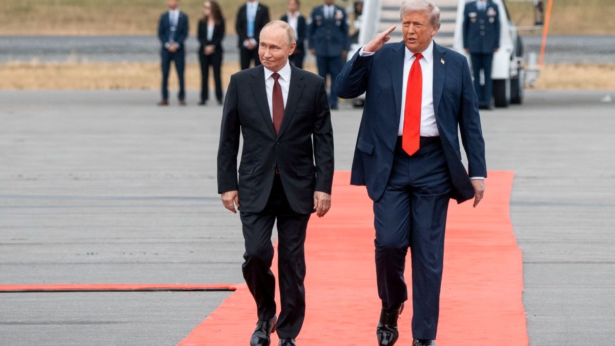 Trump waives sanctions, tariffs on purchase of Russian oil and gas