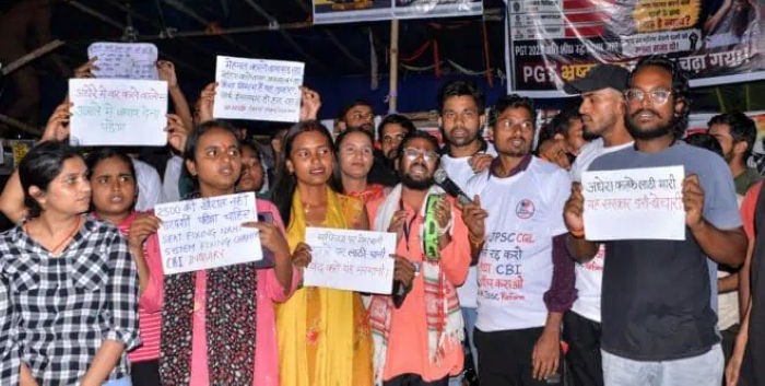 Jharkhand students stick to CBI probe, refuse to call off stir