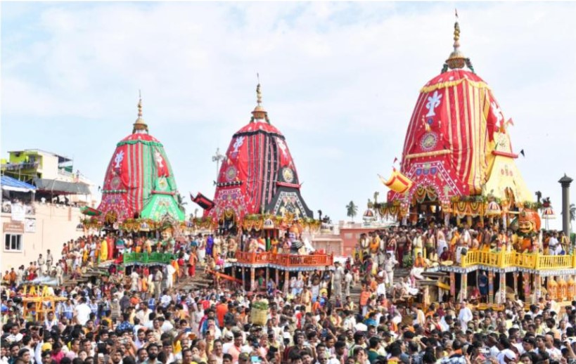Gujarat: CM performs 'Pahand Vidhi' as  Jagannath Rath Yatra begins