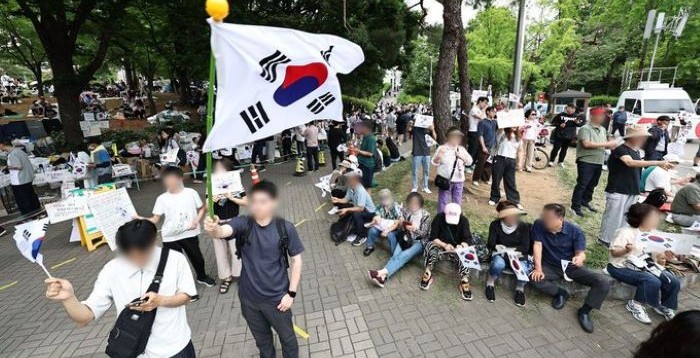 South Koreans protest over ballot shortages, demand election rerun