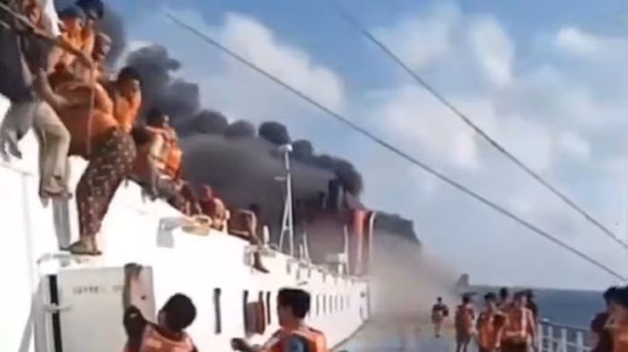 Five dead, 41 missing after Indonesian ferry catches fire