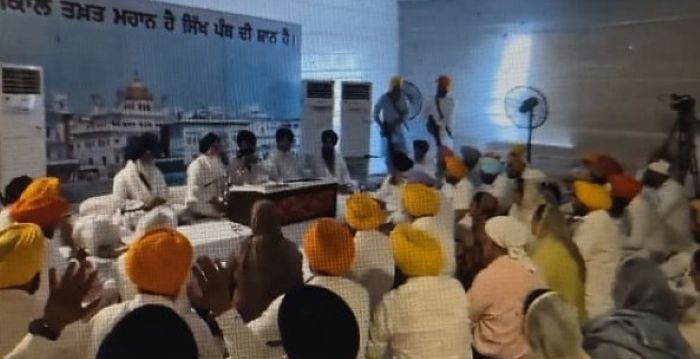 Address objections on anti-sacrilege law,  Akal Takht to Mann govt 