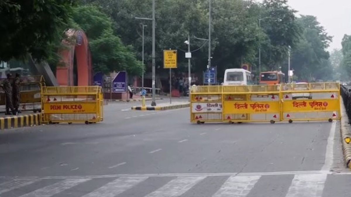 CJP leaders released by court, Stringent traffic curbs in Delhi