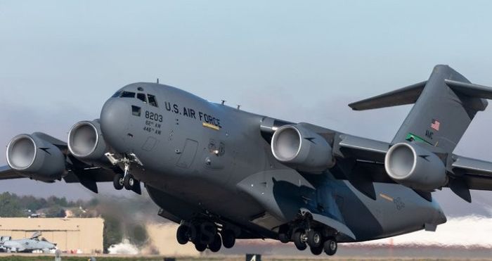 US military plane lands in Moscow, Kremlin says it knows nothing