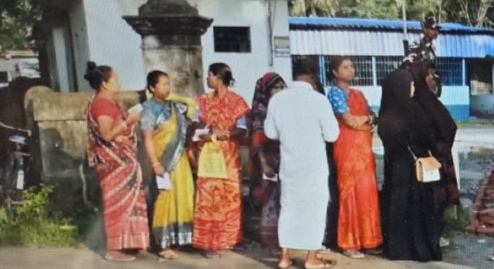 West Bengal: Repolling underway at 15 booths in South 24 Parganas
