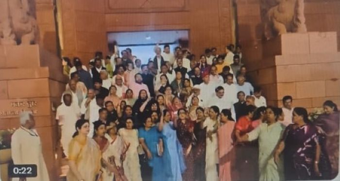BJP women MPs protest after defeat of Constitution amendment bill