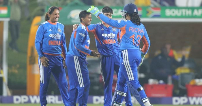 India beat South Africa by 14 runs in 4th women's T20I in Johannesburg